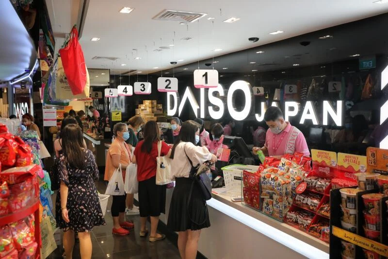 成本居高不下，漲價卻讓顧客不滿　廉價商品店進退兩難