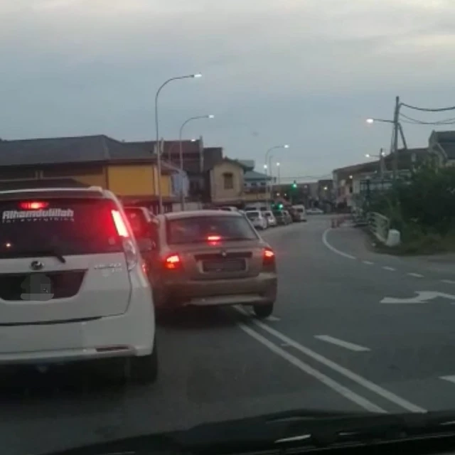 魯莽駕駛、插隊、雙線超車　警登門逮捕路霸助查