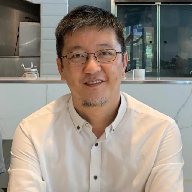 大馬醫生分享「菜鳥」經歷　被安慰過勞死可「蓋國旗」！