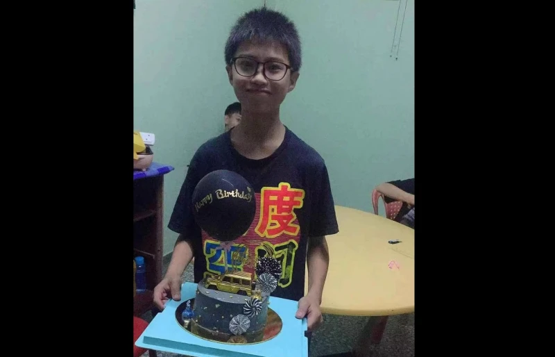 華裔少年瀑布戲水溺斃　父自責沒及時阻止