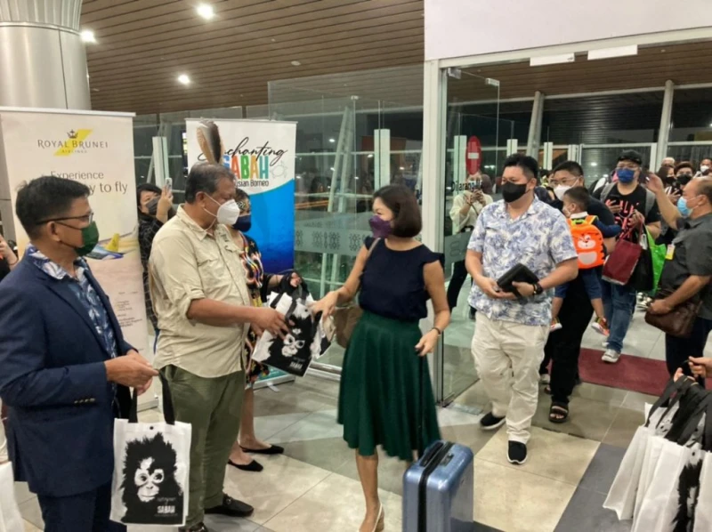 汶航也恢復直飛亞庇 首航班機昨晚抵達