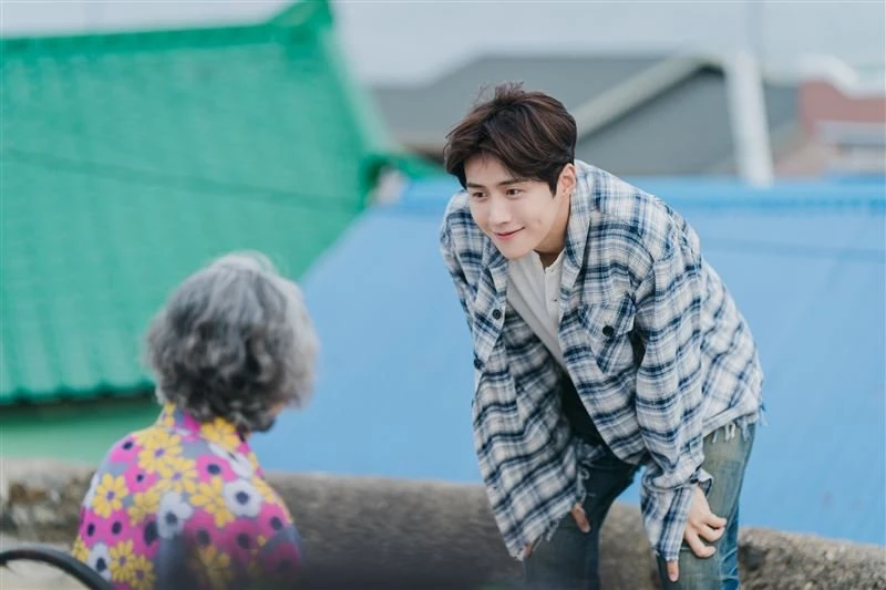 神隱7個月後生日前夕首發文　金宣虎道歉：都是我的不足