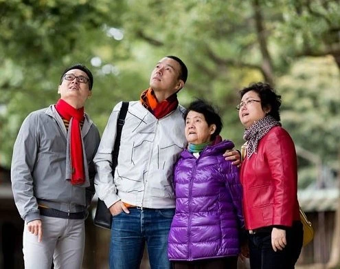 葉劍鋒憶亡母「媽媽教會我的事」　網感動：葉媽媽很棒！