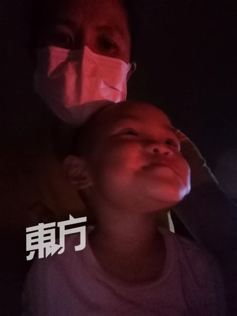 一拖二帶孩子上山下海　陳潔儀：享受與孩子同在的時光