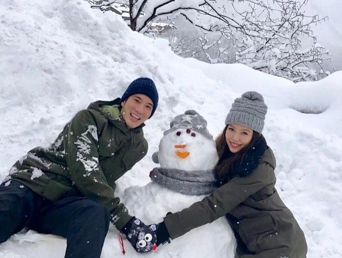 「你是最偉大的媽媽！」　相隔3個多月李靚蕾秀小孩親筆卡片