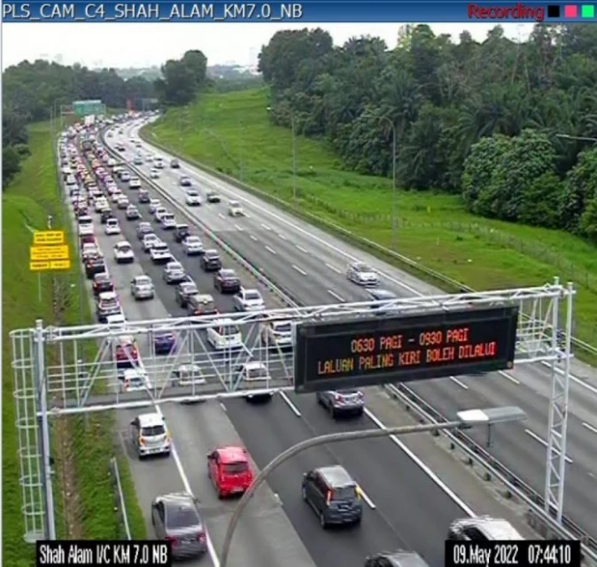 恢復上班! 隆雪主要路段今早湧上班車龍