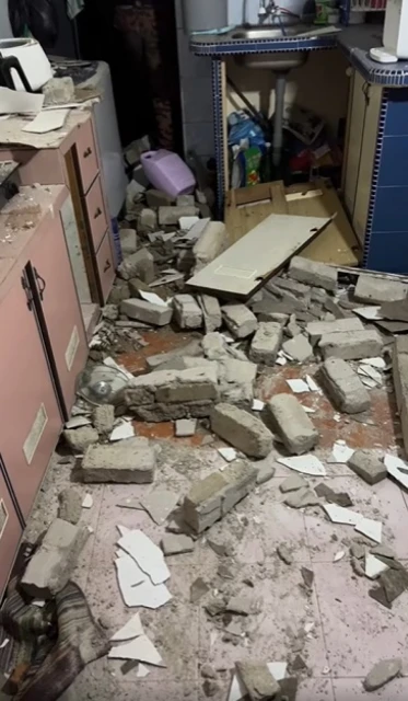 回家打開門即引發爆炸 4人重傷1人輕傷波及3屋