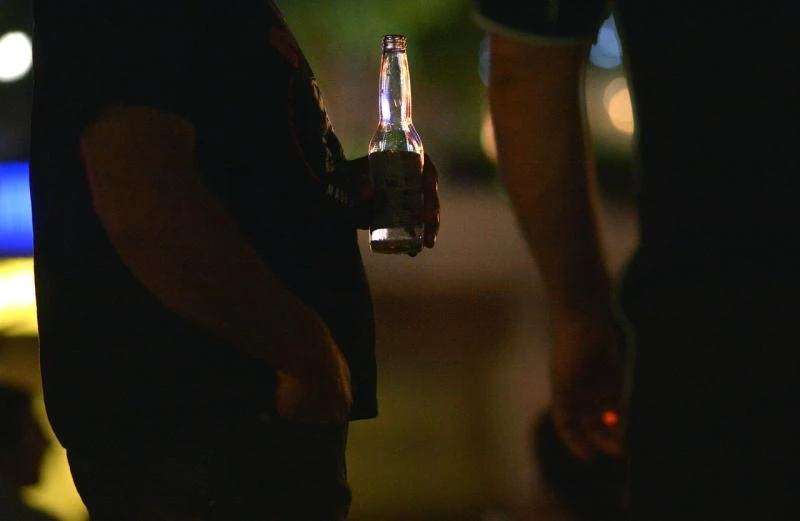 國大擬采更嚴格措施來阻止學生在宿舍酒後亂性，能有效嗎？