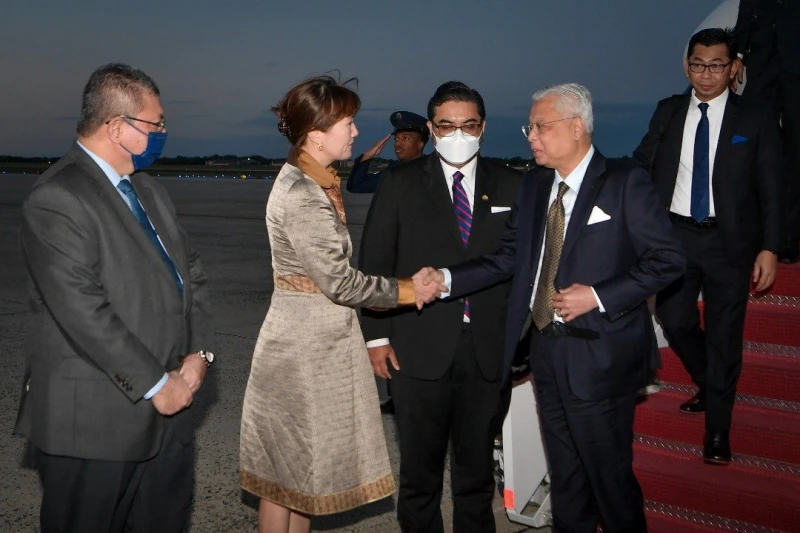 首相抵達華盛頓　出席東協美國特別峰會