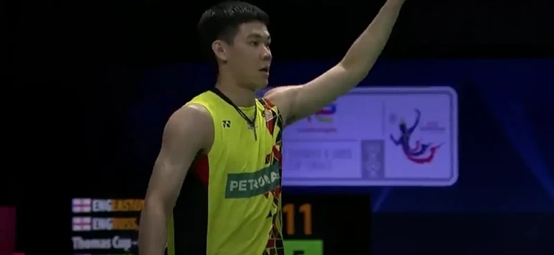 【湯杯】李梓嘉直落兩局「摘桃」　為大馬隊取得良好開局