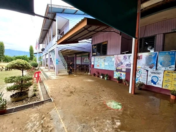 水災惡化 丹南保佛24校關閉 4256學生受影響