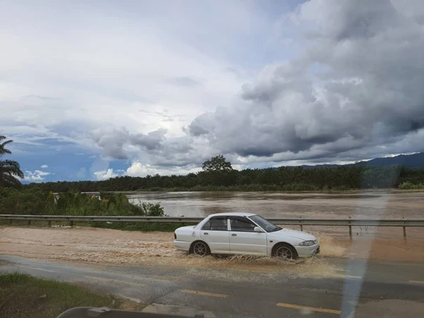 丹南低洼區豪雨成災 金馬旺水深2米