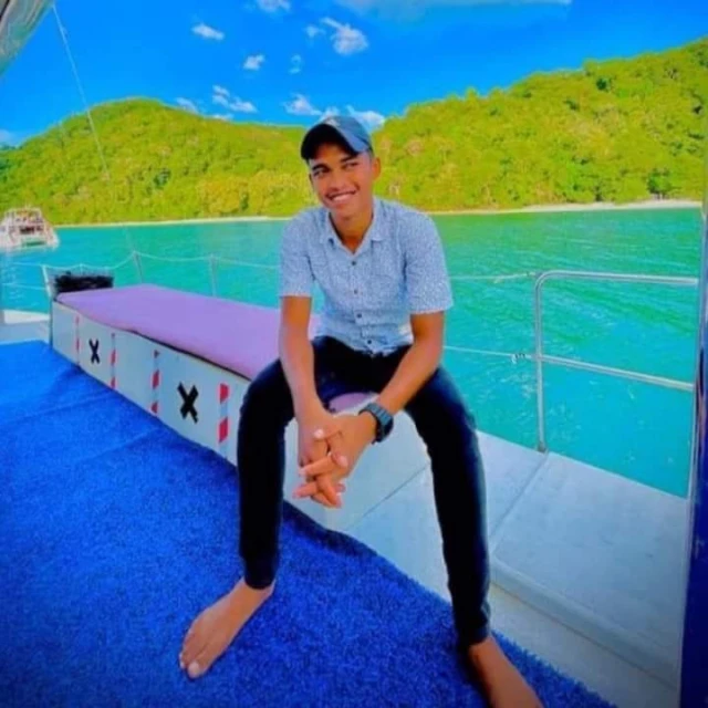 上班遲到改坐小船追遊船　男子墜海失蹤