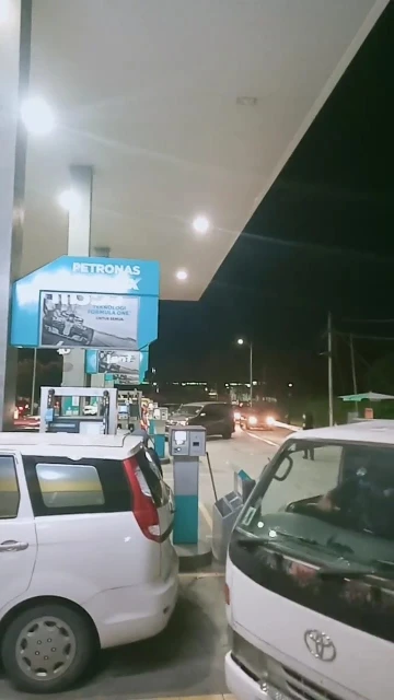 山打根汽油短缺? 貿消局:運輸延誤罷了