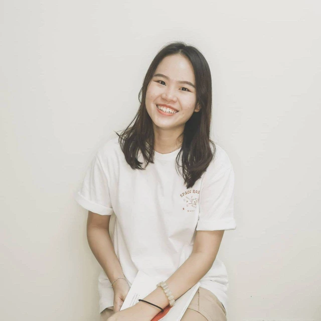 疫情下新人們傾向簡單籌辦婚禮　婚紗攝影行業復甦「慢熱」