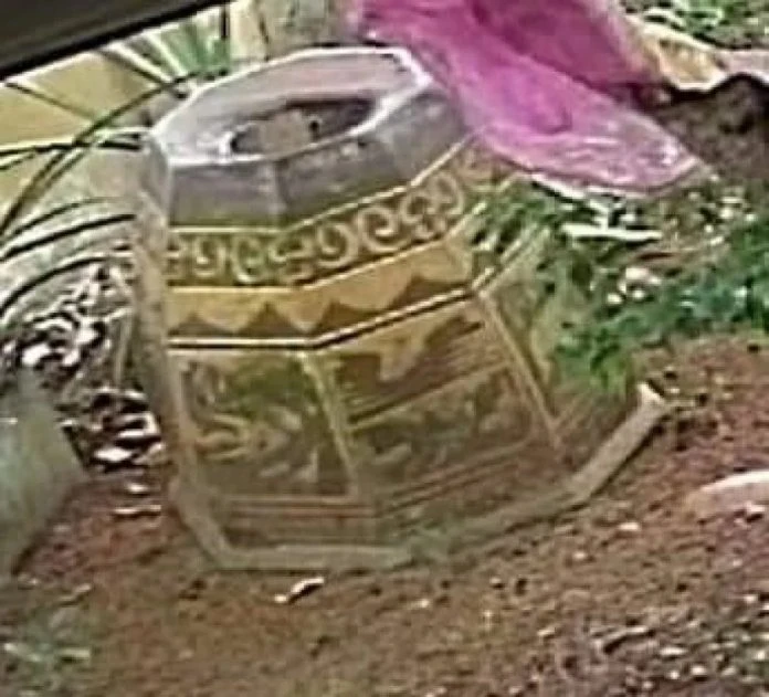 八卦形龍缸被偷走 女子公開哀求小偷歸還