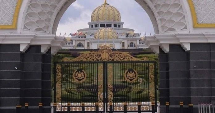 阿聯總統逝世 國家王宮降半旗悼念