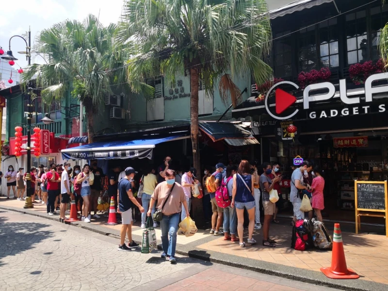 衛塞節長周末　新山市區商家生意火熱