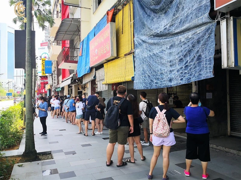 衛塞節長周末　新山市區商家生意火熱