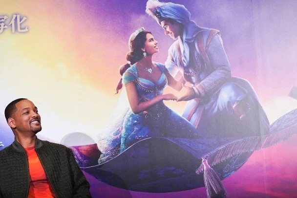 傳迪士尼《阿拉丁2》換掉韋爾史密夫　巨石強森成精靈人選！