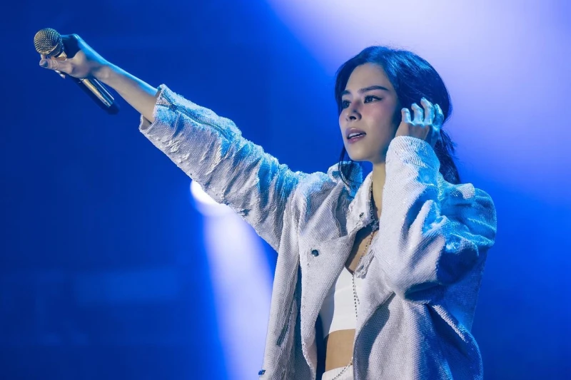 拒續約環球紅館個唱沒了？  李幸倪年底回馬休假