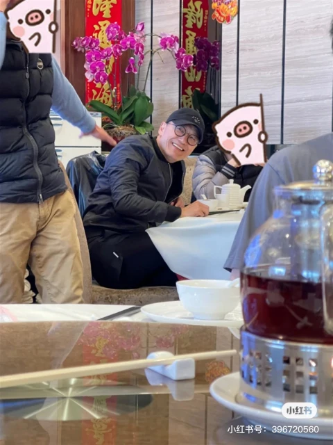 溫哥華茶聚被野生捕獲　63歲苗僑偉發福仍帥氣有型