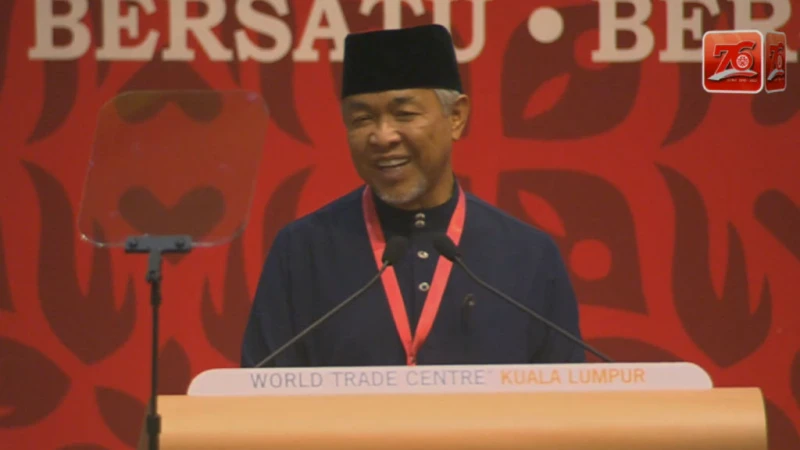 扎希料掌「生死權「  巫統一致通過大選後6個月才黨選