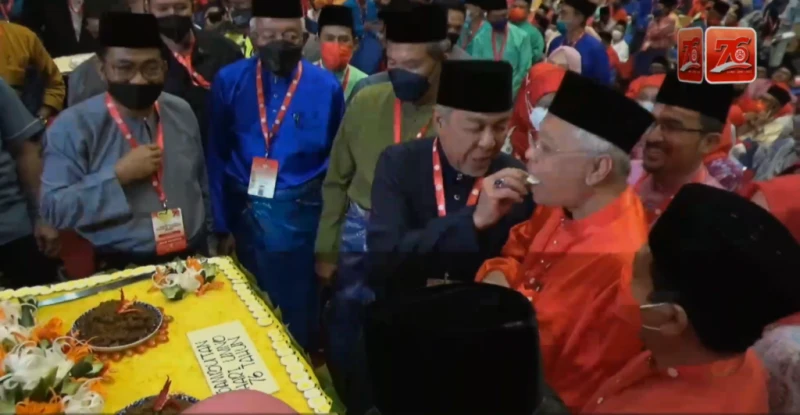 扎希料掌「生死權「  巫統一致通過大選後6個月才黨選