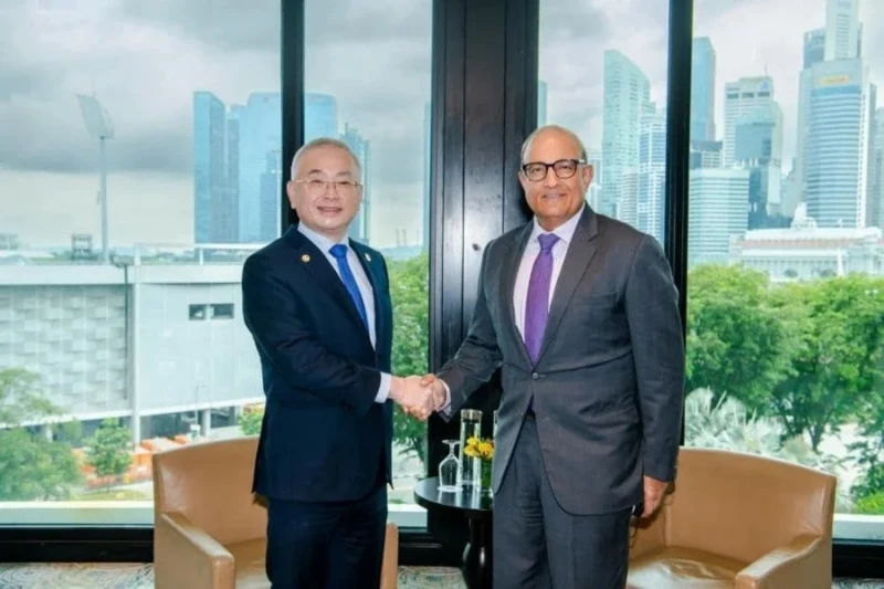 魏家祥與新國交長雙邊會議