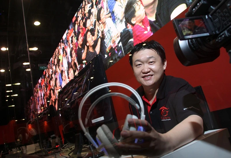 一度是新加坡首富的李小冬身家蒸發80%　跌出全球500大富豪榜