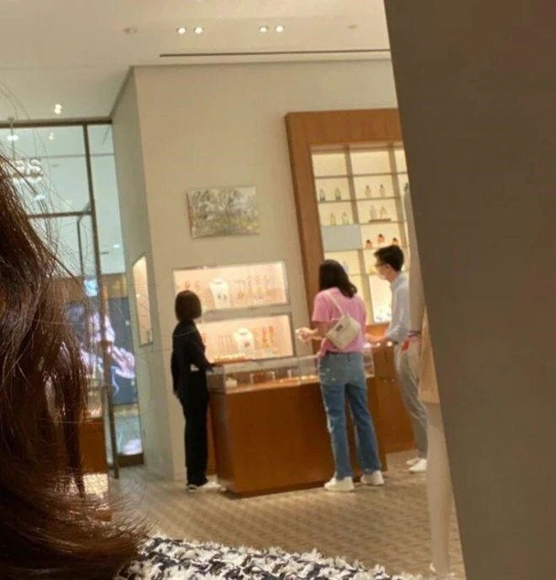 網爆張智霖秘密殺入《聲生不息》與王源合唱《歲月如歌》