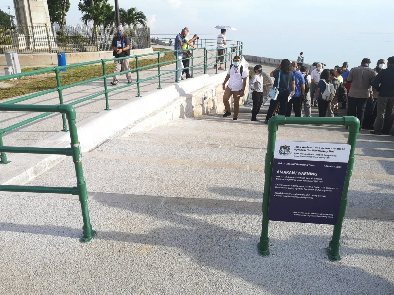 漲潮淹沒舊關仔角低層步道引起爭議　檳島市政廳已做好防範措施