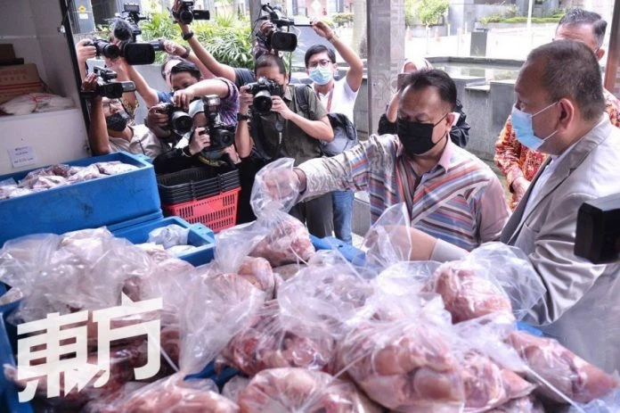 若顧客求將雞隻切塊　部長：商家可收「服務費」