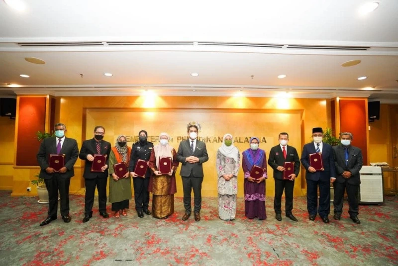 教育部：前總監率7人特委會研究校園霸凌