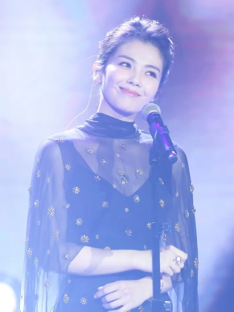 劉濤驚爆婚變　老公被傳炒幣欠錢 曾幫夫還上億債務