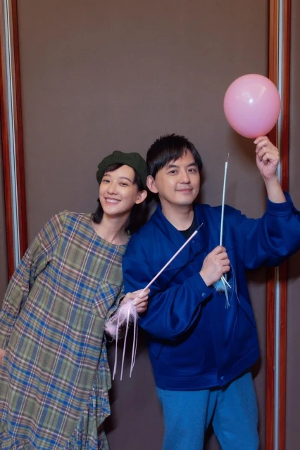 孟耿如順利水中分娩　寶寶萌樣曝光