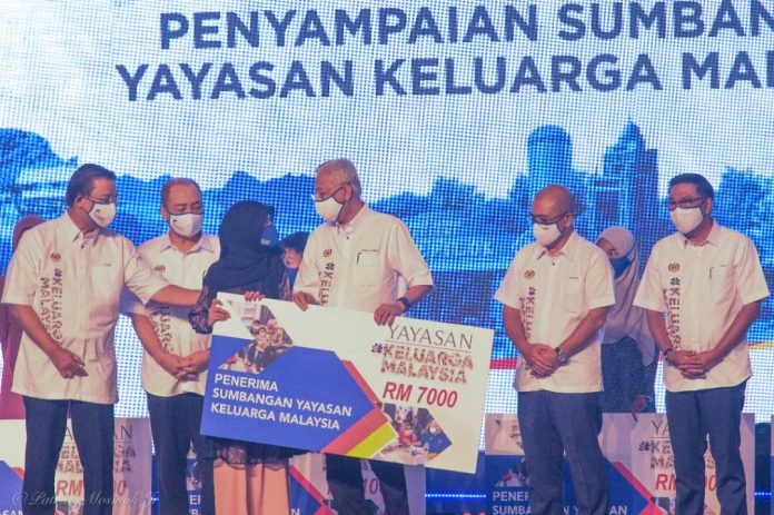 首相：沙2025可達零赤貧目標