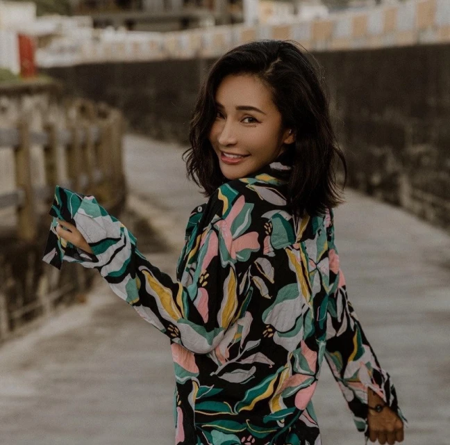 金剛小嫻分手　前女友梁雲菲驚吐「接受人畜戀」調侃舊愛