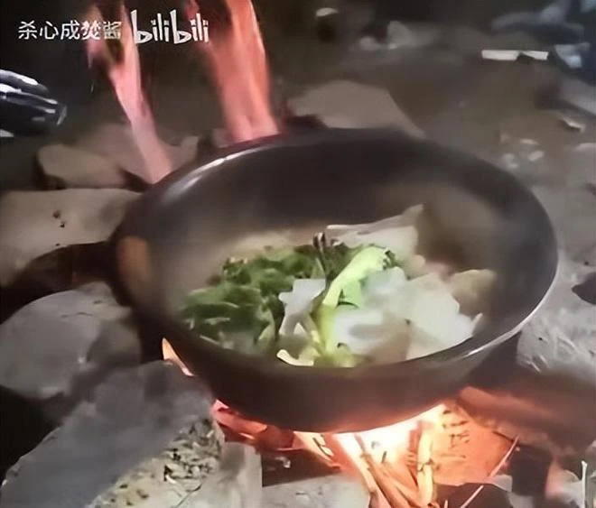 數十萬B站網友,正在圍觀當代「魯智深」