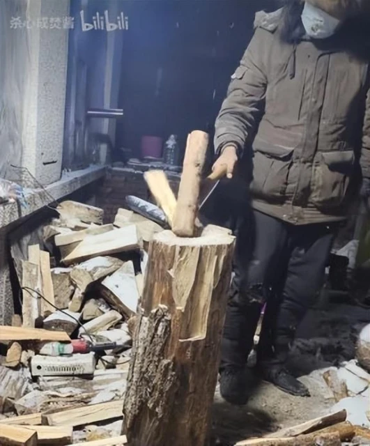 數十萬B站網友,正在圍觀當代「魯智深」