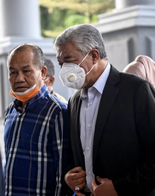 1800萬令吉款項轉移 扎希指是其秘書犯下疏失