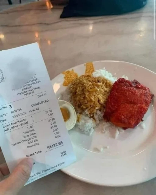 點餐前沒問價錢 一盤飯一塊雞胸要價逾27令吉