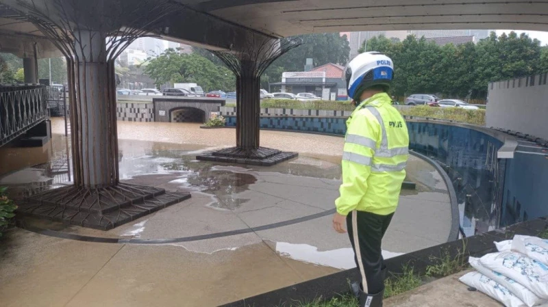 今早一場雨　隆市多處出現積水