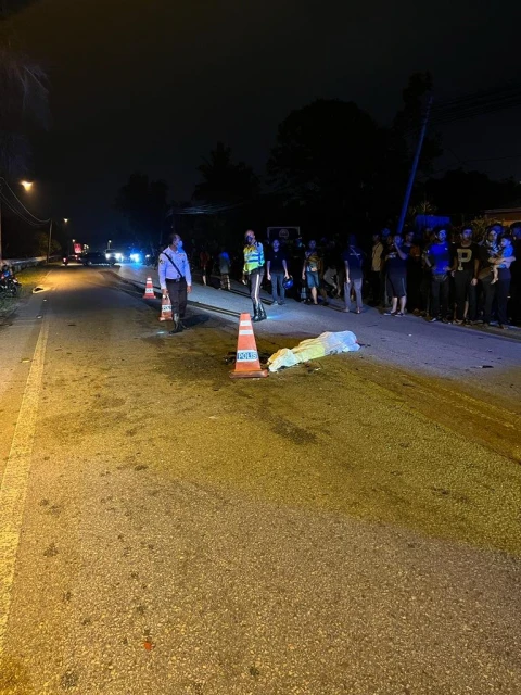 2少年共乘摩哆逆向行駛　與送餐摩哆相撞1死2傷