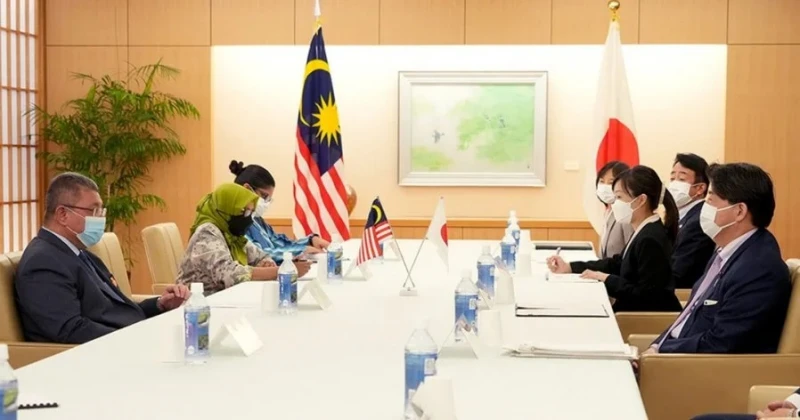 滿足國策與時代需求 馬日同意推廣向東政策