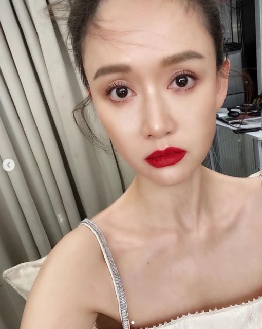 一周暴瘦被瘋猜拍婚紗　陳喬恩曬照鬆口「謝謝各方關心」