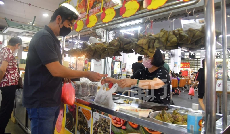 商家：裹粽材料統統起價　為解成本之憂每顆調漲50仙