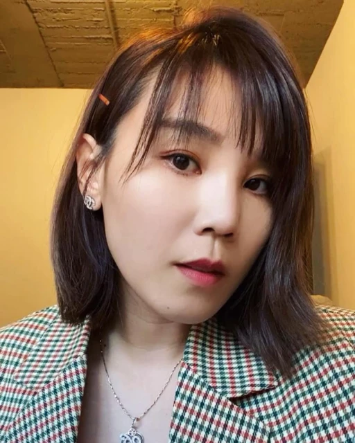 李佳薇快篩確診　自責連累妹妹李佳歡