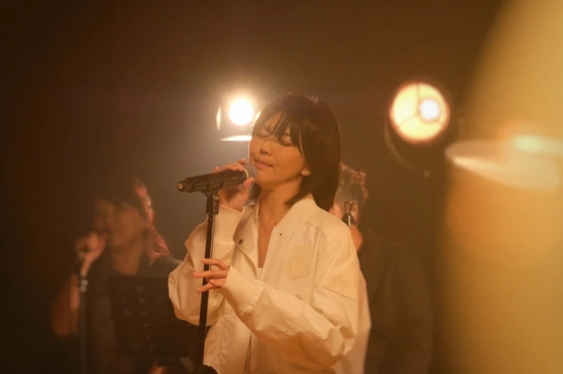 孫燕姿線上開唱吸逾2億人觀看　突遭中斷現身道歉