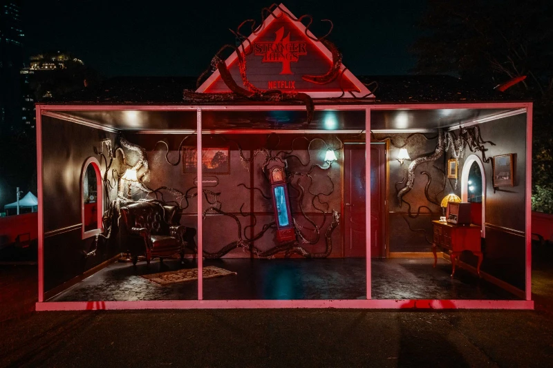 《怪奇物語》第4季回歸！吉隆坡塔出現「裂縫」進入顛倒世界？！